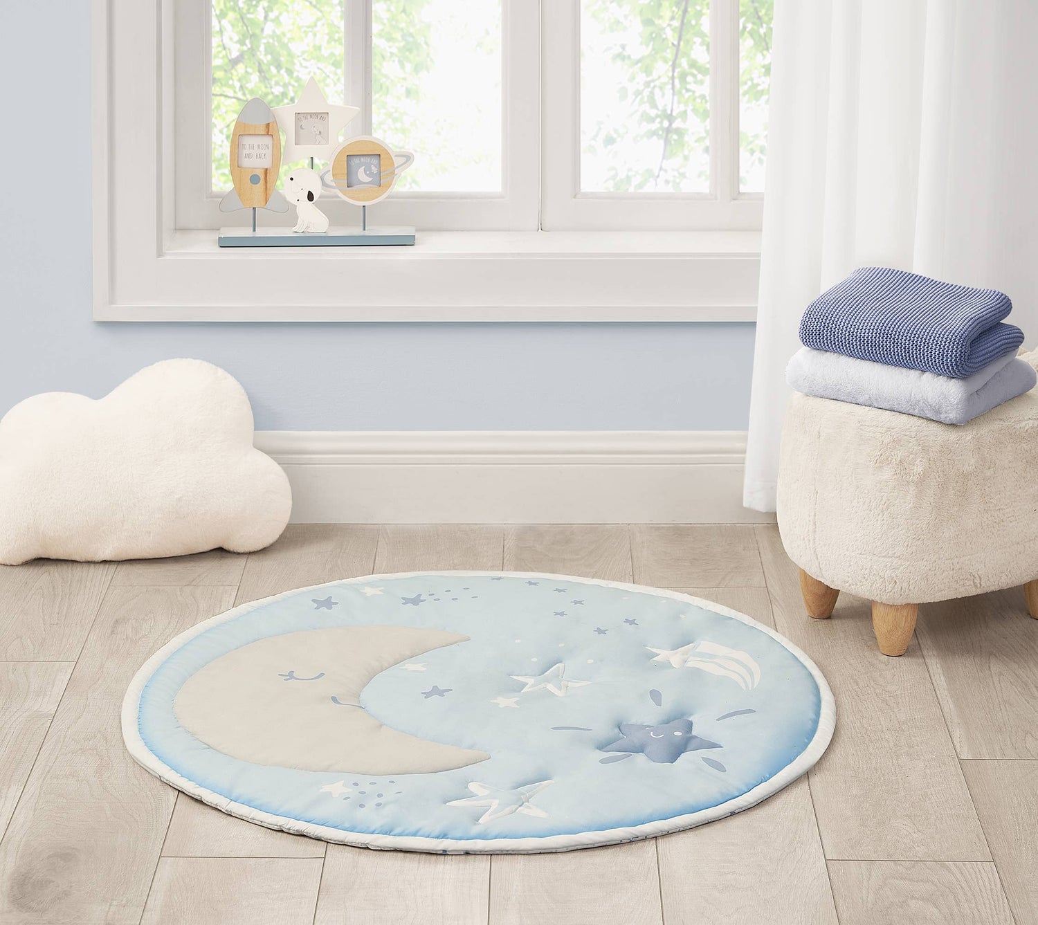 Moon Quilted Round Playmat with Wooden Hanger