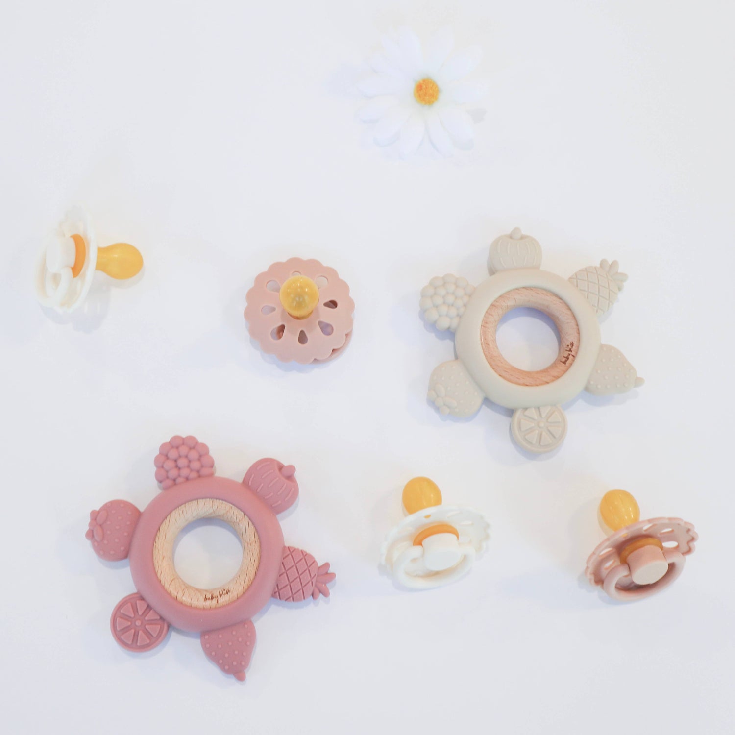 Fruit Teether Ring - Cream