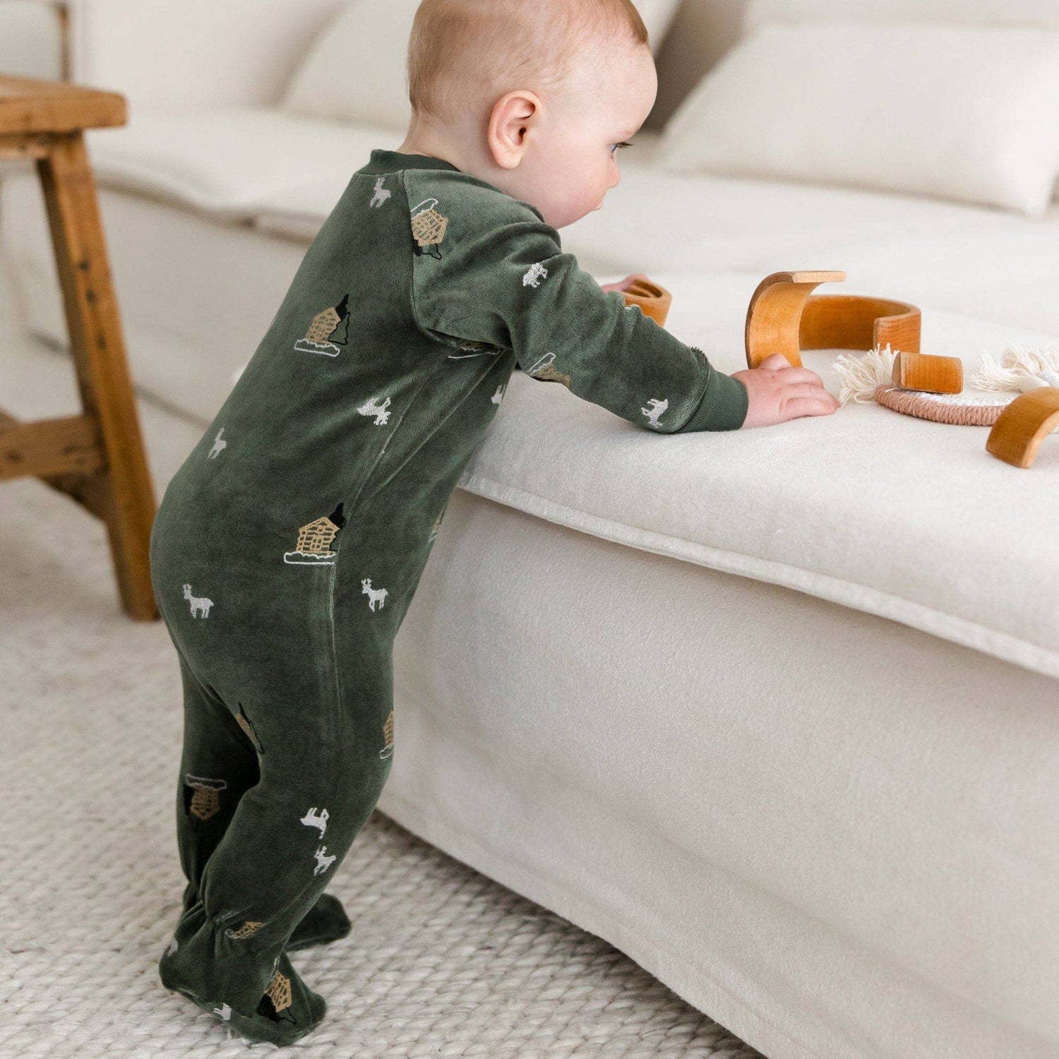 Velvet baby sleeper - Forest