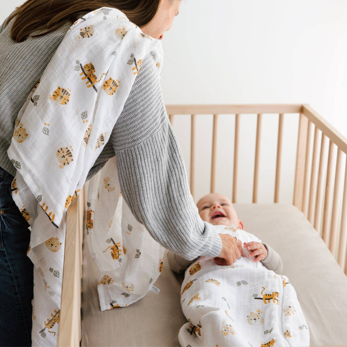 Cotton muslin swaddle - Jungle