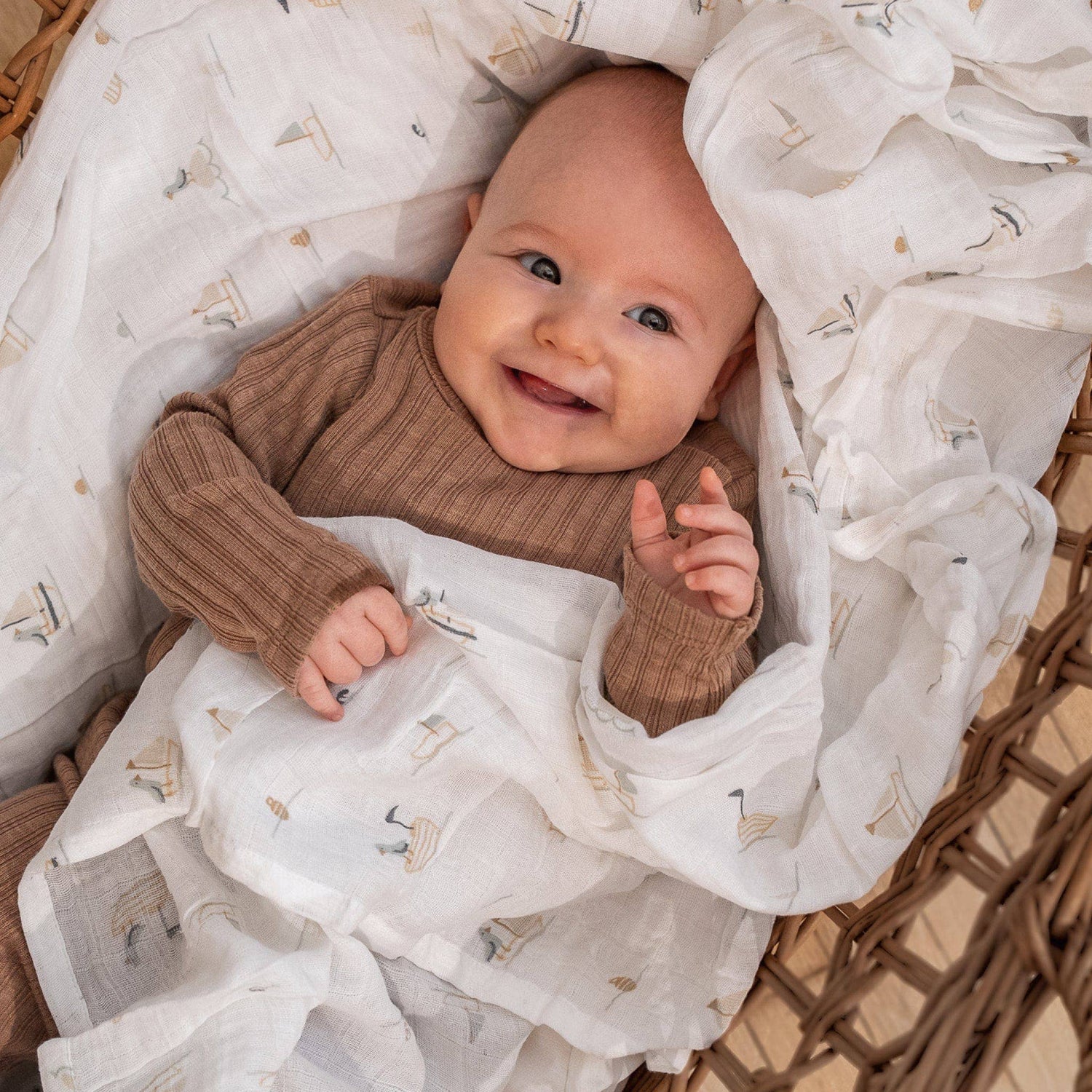 Cotton muslin swaddle - Boats