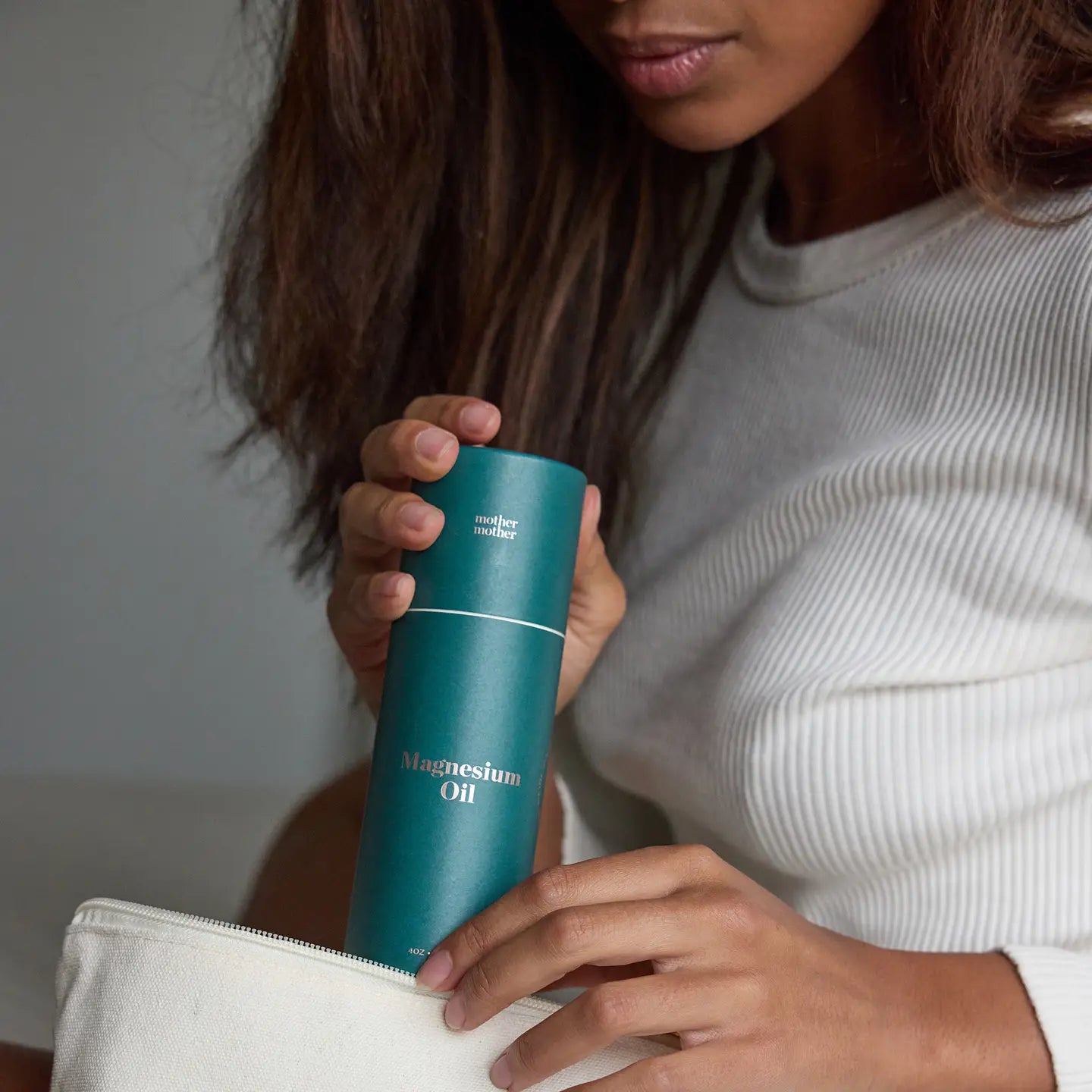 Magoil  topical Magnesium oil spray